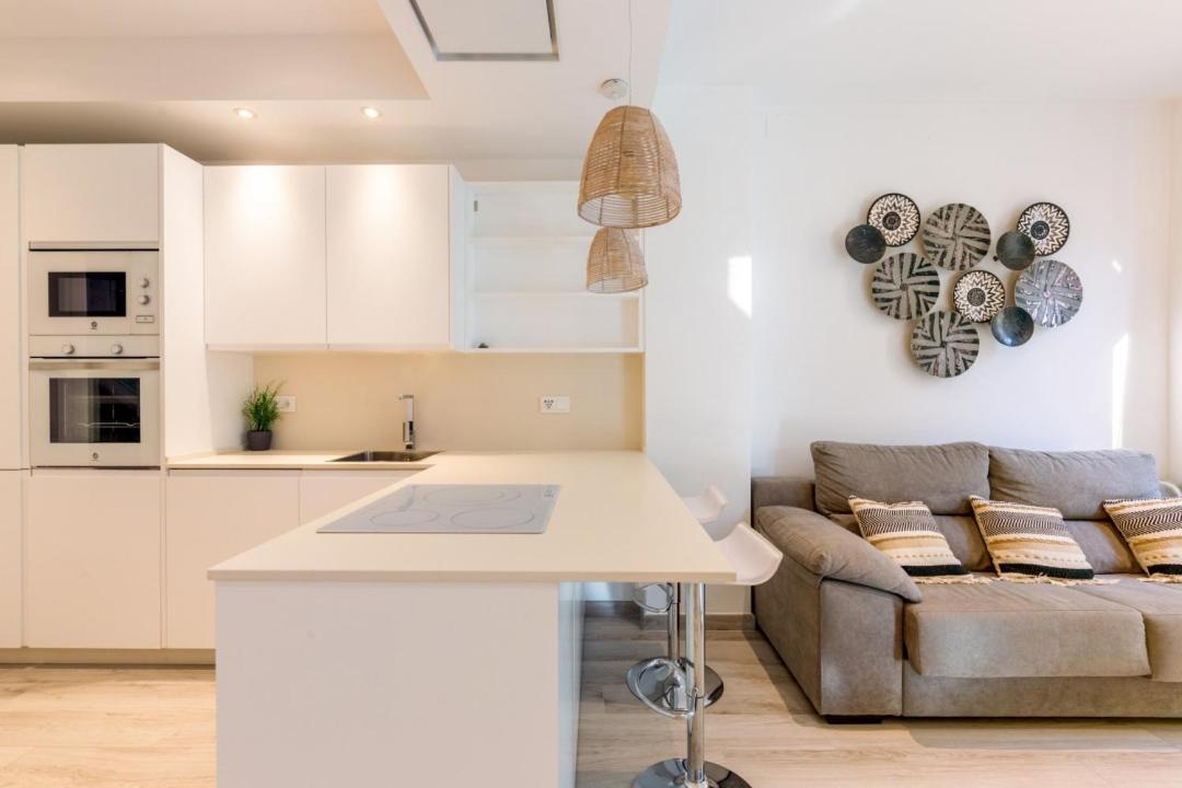 Minty Stay - Modern La Merced Málaga Kültér fotó