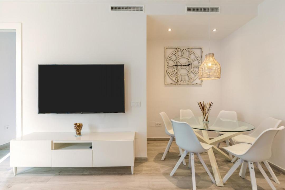 Minty Stay - Modern La Merced Málaga Kültér fotó