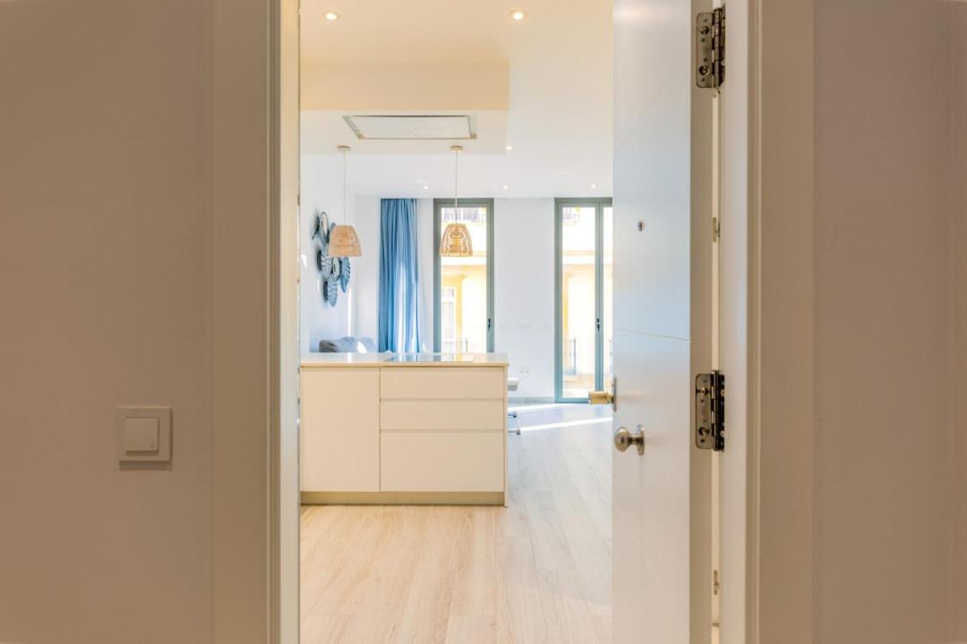 Minty Stay - Modern La Merced Málaga Kültér fotó